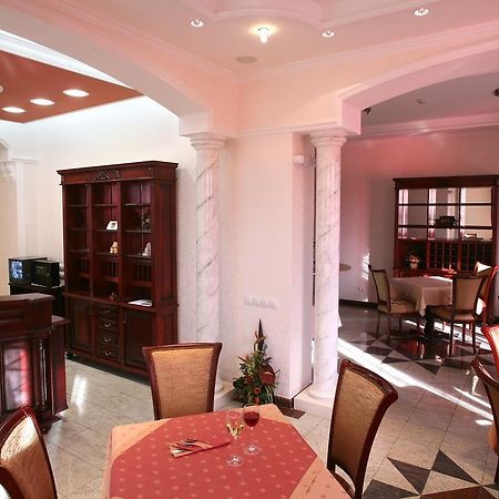 Garni Hotel Andjelika Крагуевац Экстерьер фото
